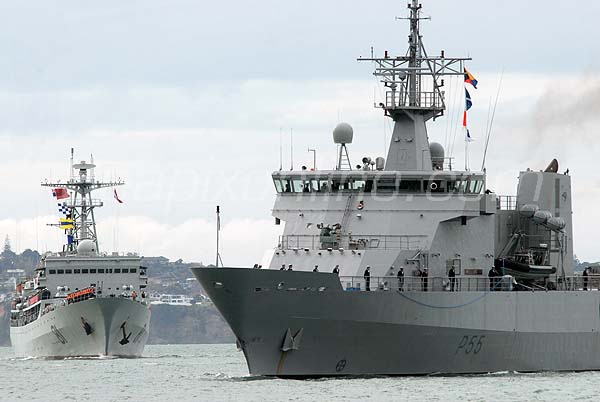 HMNZS Wellington, Wellington, PLAN Zhenghe, Zhenghe ID 6431